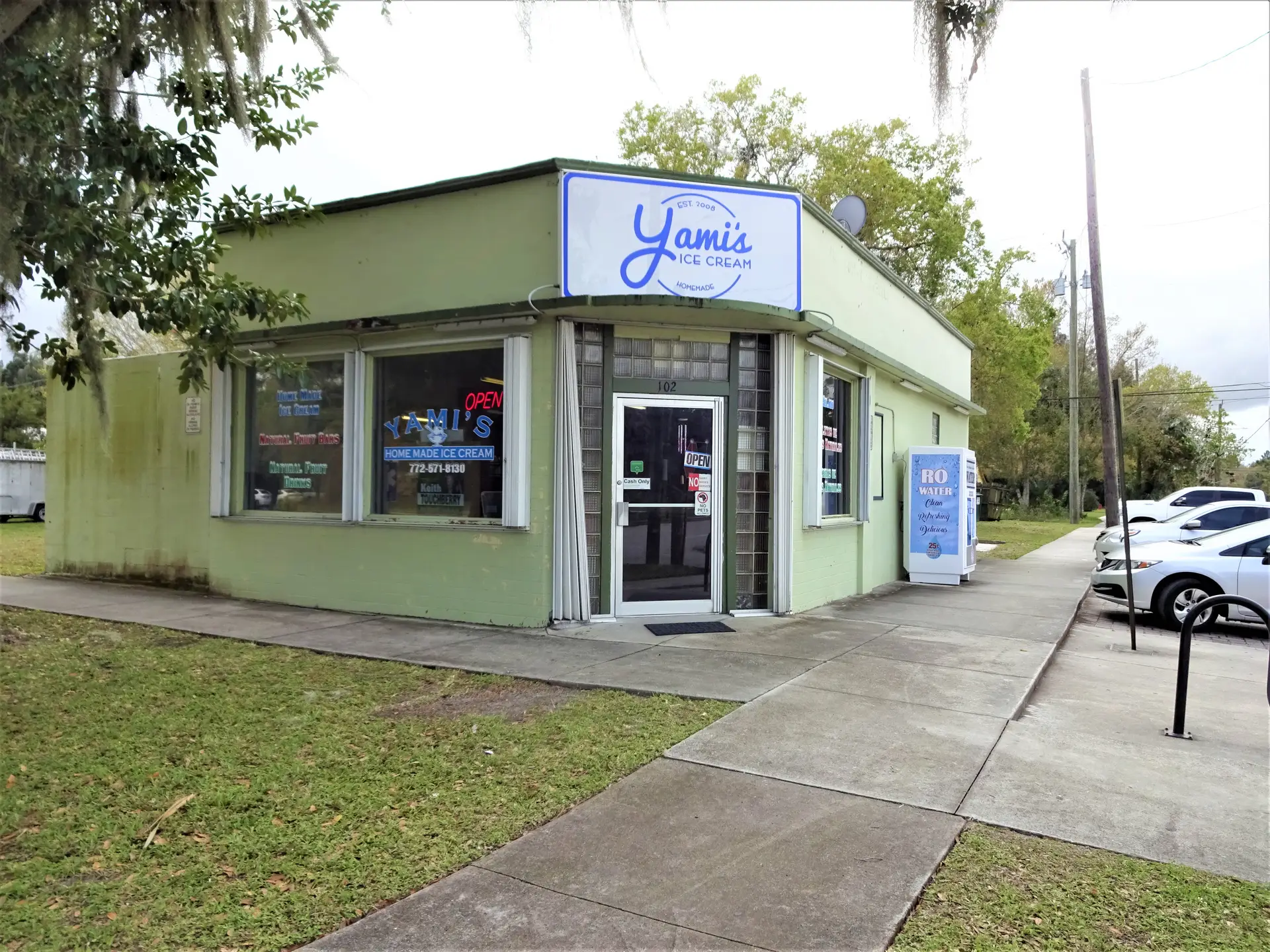 FL_IndianRiverCo._102 N. Broadway_Fellsmere Sundries_IR01702_0001-gigapixel-high fidelity v2-2x(1)